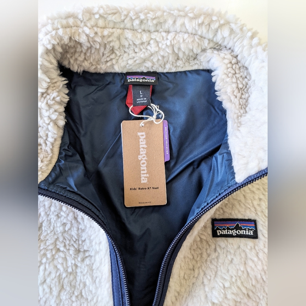 PATAGONIA, Kids' Retro-X Fleece Vest, Various Sizes - Picture 6 of 8